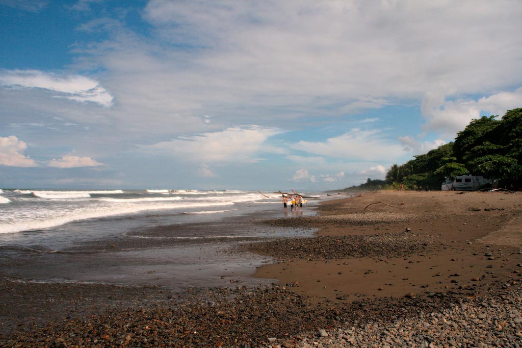 Dominical Beach Costa Rica Map, Facts, Location, Nearby Attractions