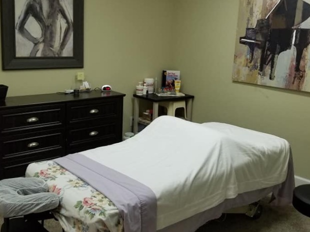 Book a massage with Teresa Wikre LMT *FRINGE Cookeville TN 38501