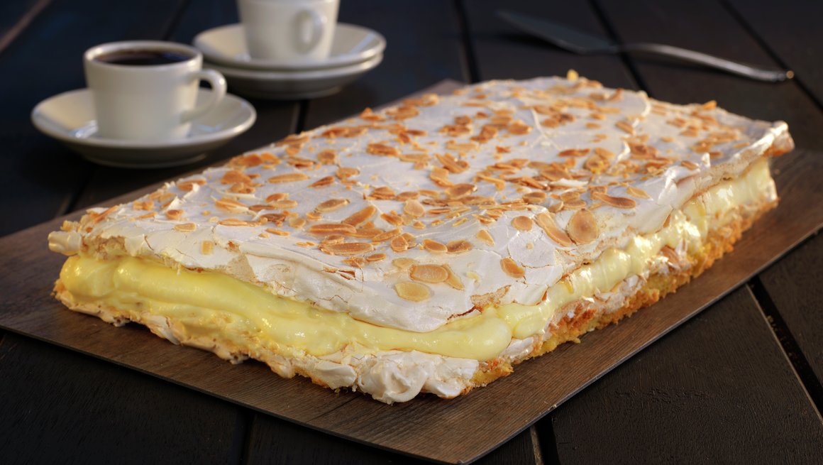 Kvæfjordkake Verdens beste kake Oppskrift MatPrat