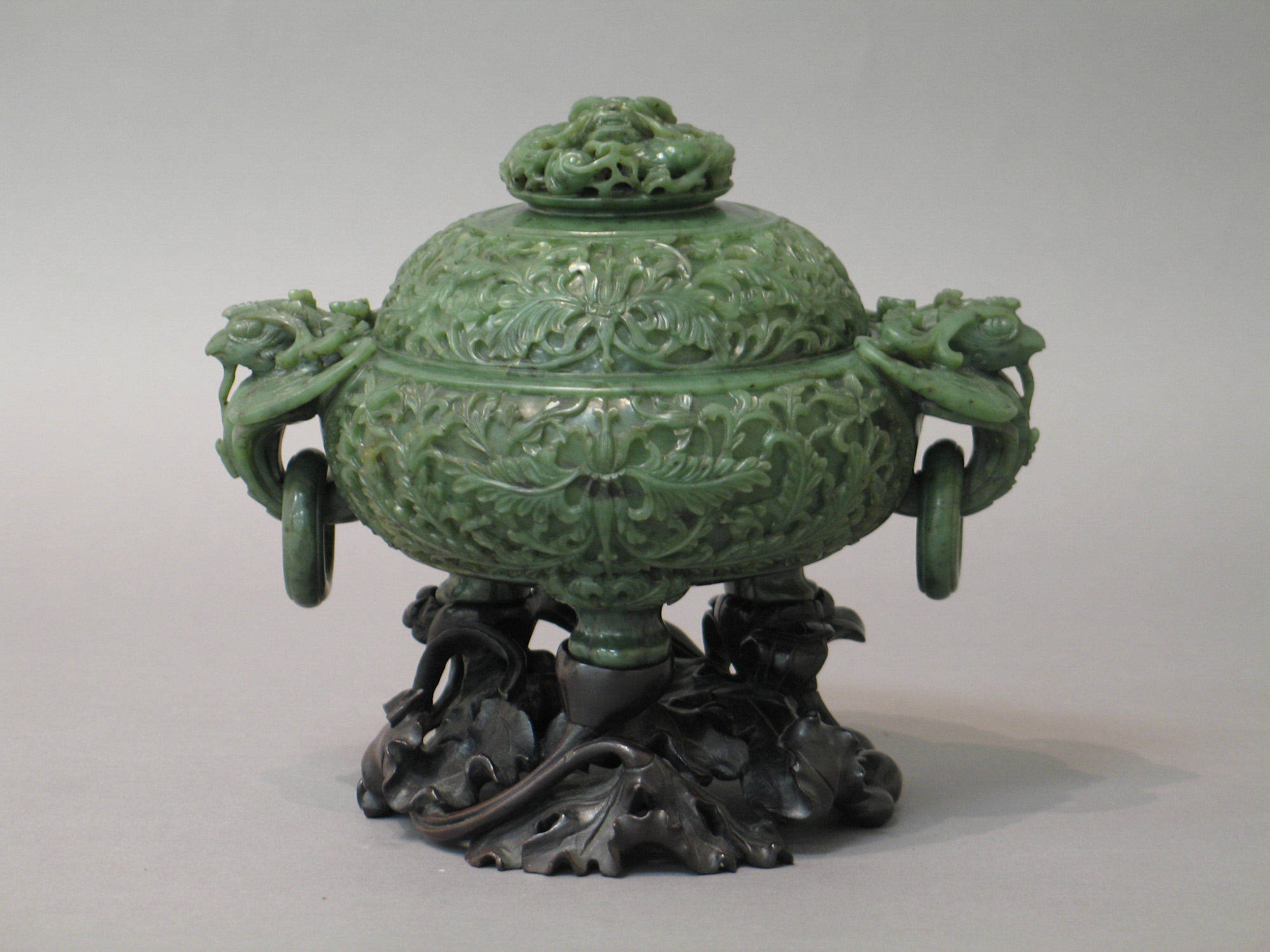 Incense burner with cover China Qing dynasty (16441911) The