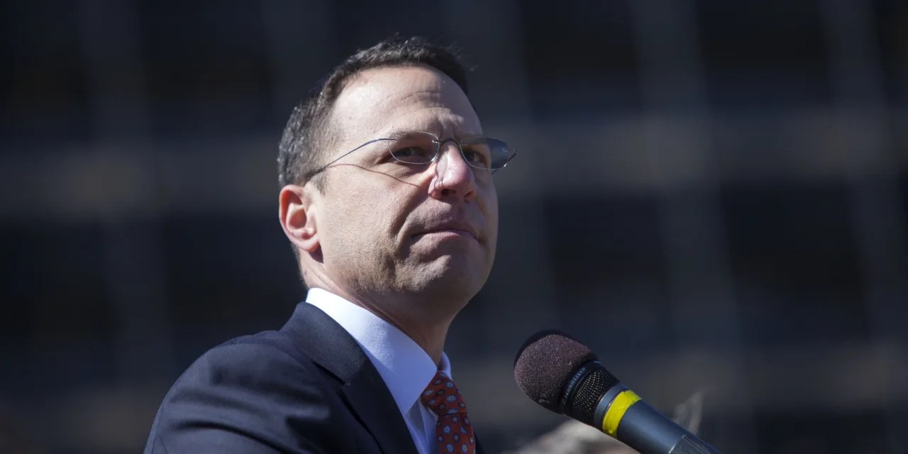 106 congressional Republicans join 17 state attorneys general in