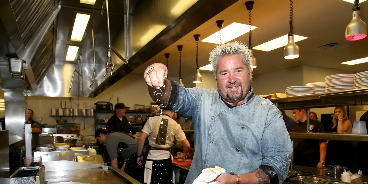 Cities are trying to phase out gas stoves to reduce carbon emissions