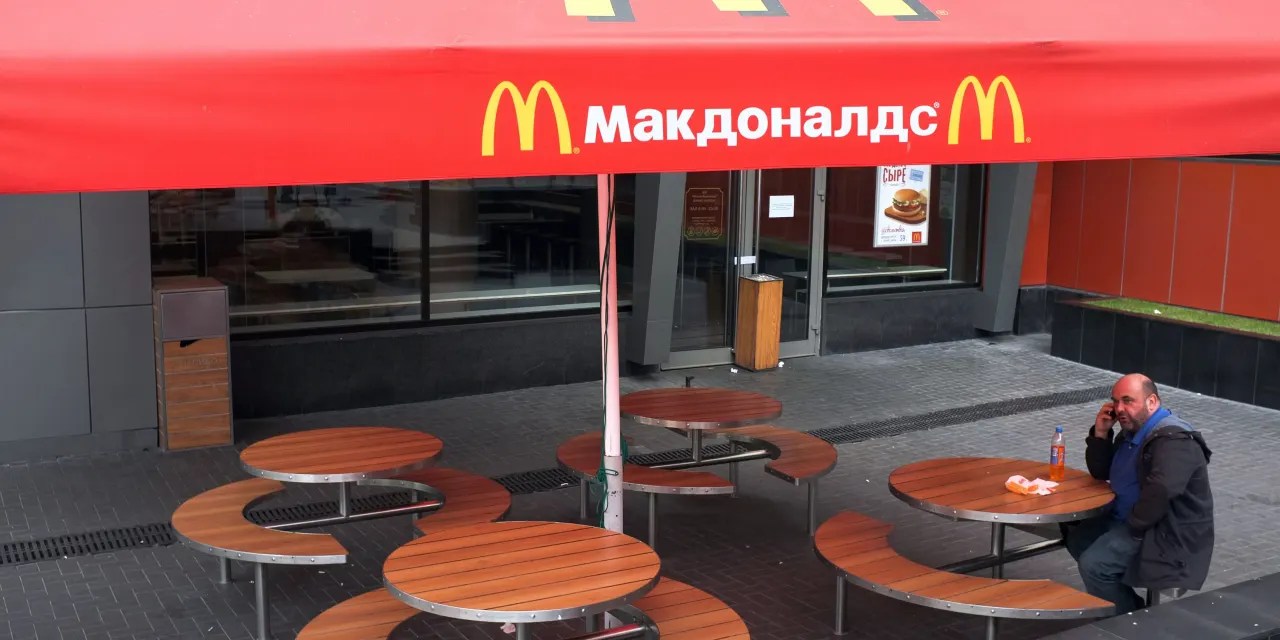 McDonald’s to shutter all 850 of its locations in Russia over Putin
