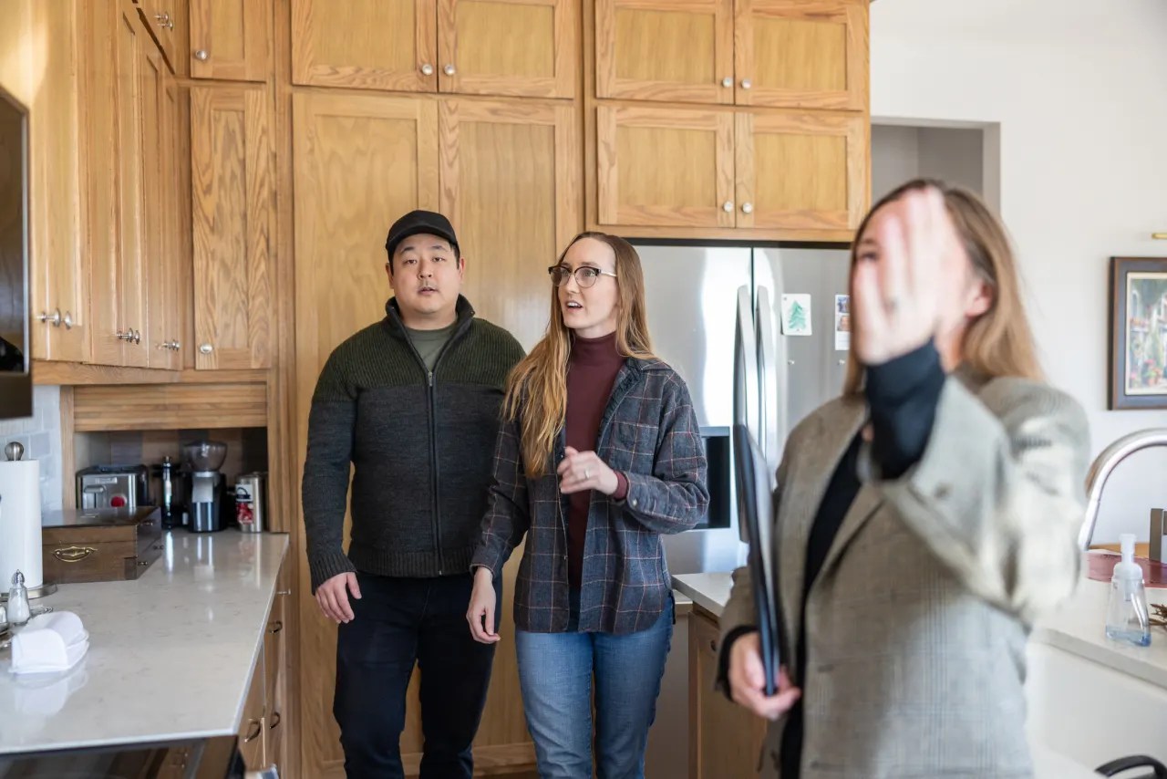 Mortgage rates climb for the fourth week in a row — and they won’t drop back down until this happens