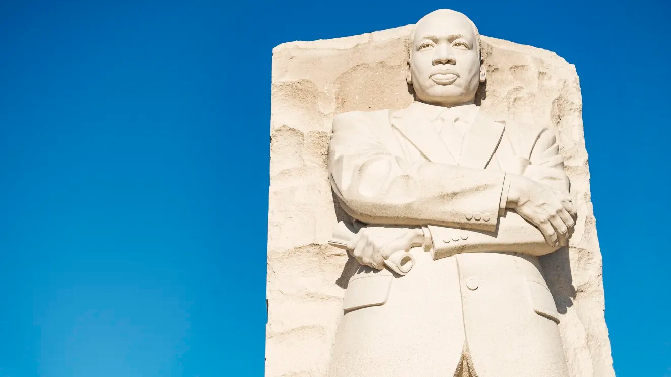 Does the post office deliver on MLK Day? Are schools and stores open