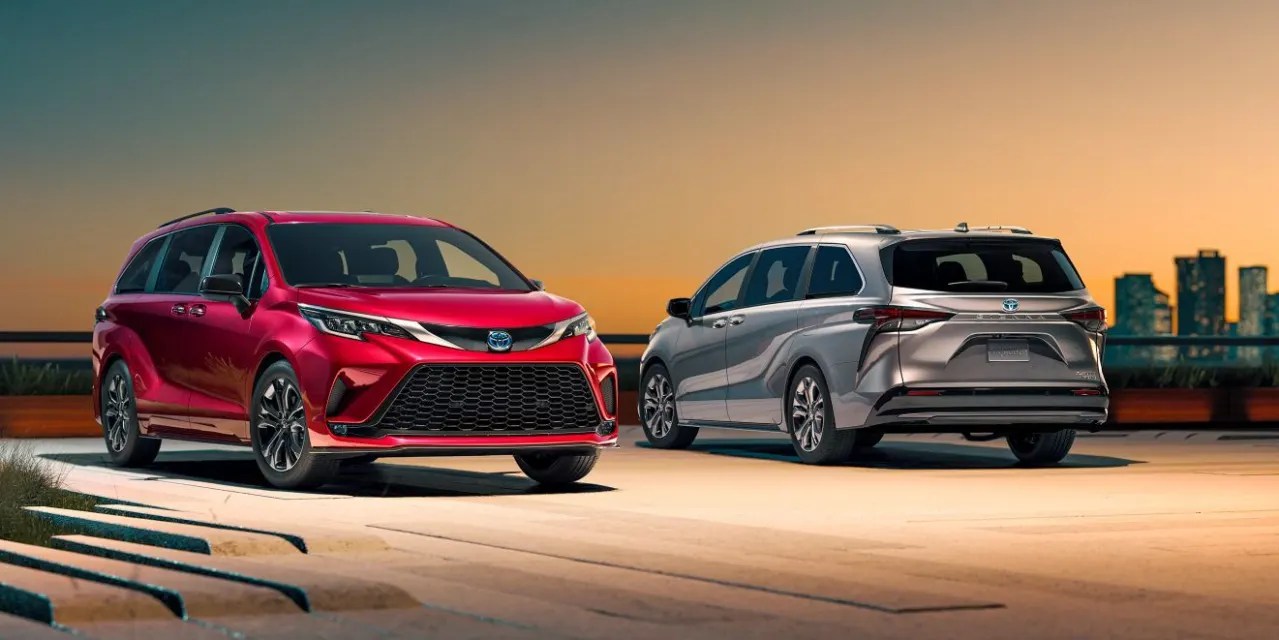 The 2023 Toyota Sienna A familyfriendly minivan with ultraefficient hybrid power MarketWatch