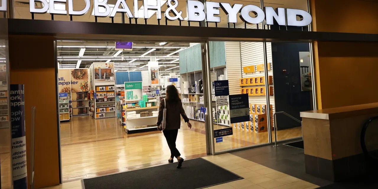 After Nasdaq delisting, Bed Bath & Beyond’s stock jumps on OTC debut