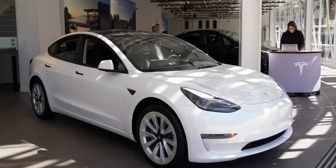 Tesla Model 3s now qualify for 7,500 in federal tax credits MarketWatch