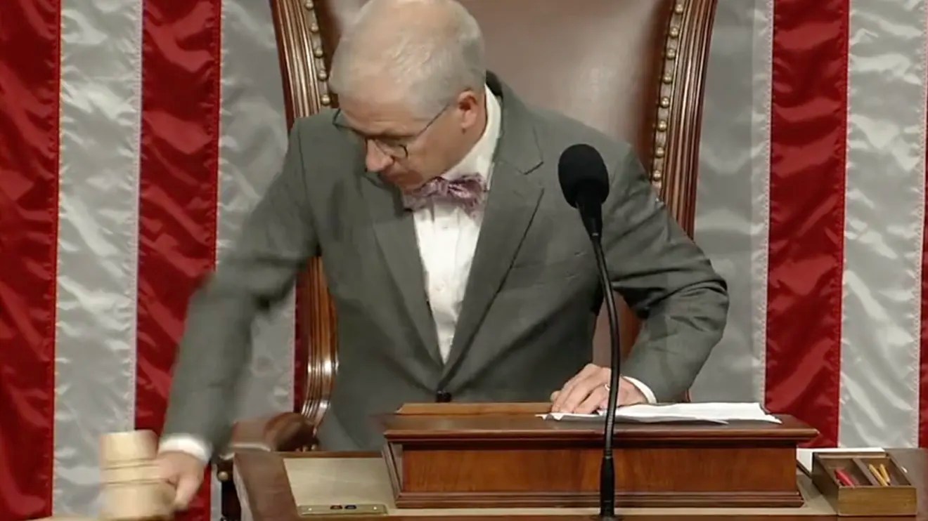 Patrick McHenry's gavel slam after Kevin McCarthy's removal goes viral