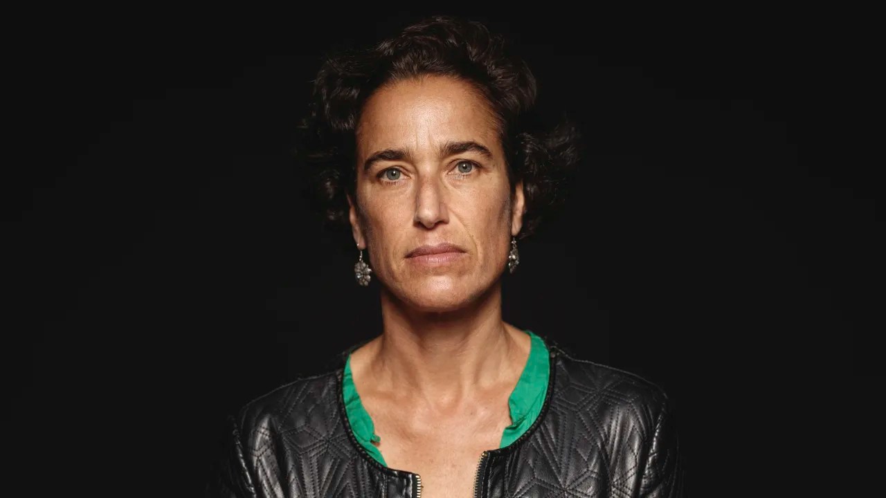 ‘I’m part of a blended family that didn’t blend well’: My stepsister added her mailing address to our mother’s bank account. Can she be trusted?