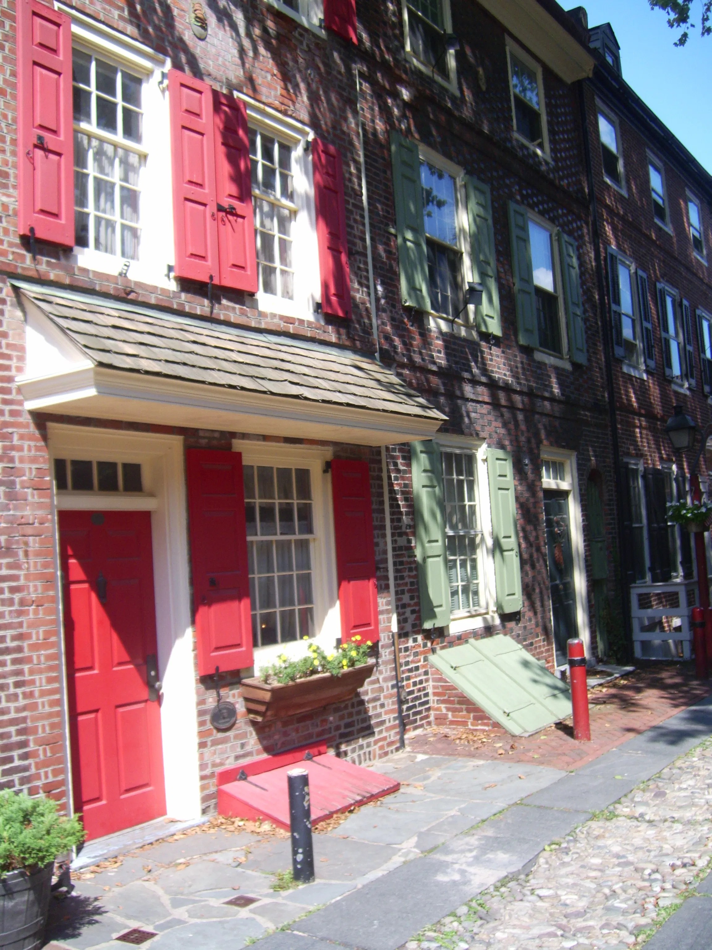 Elfreth's Alley in Philadelphia 2 reviews and 4 photos