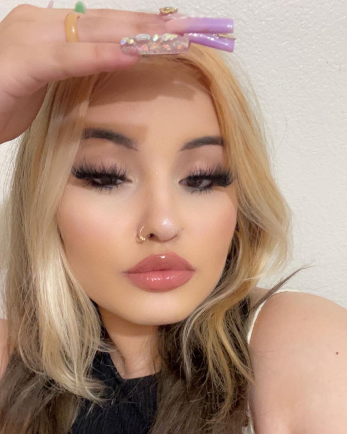 🥂 • @ainek • Milkshake Website Builder