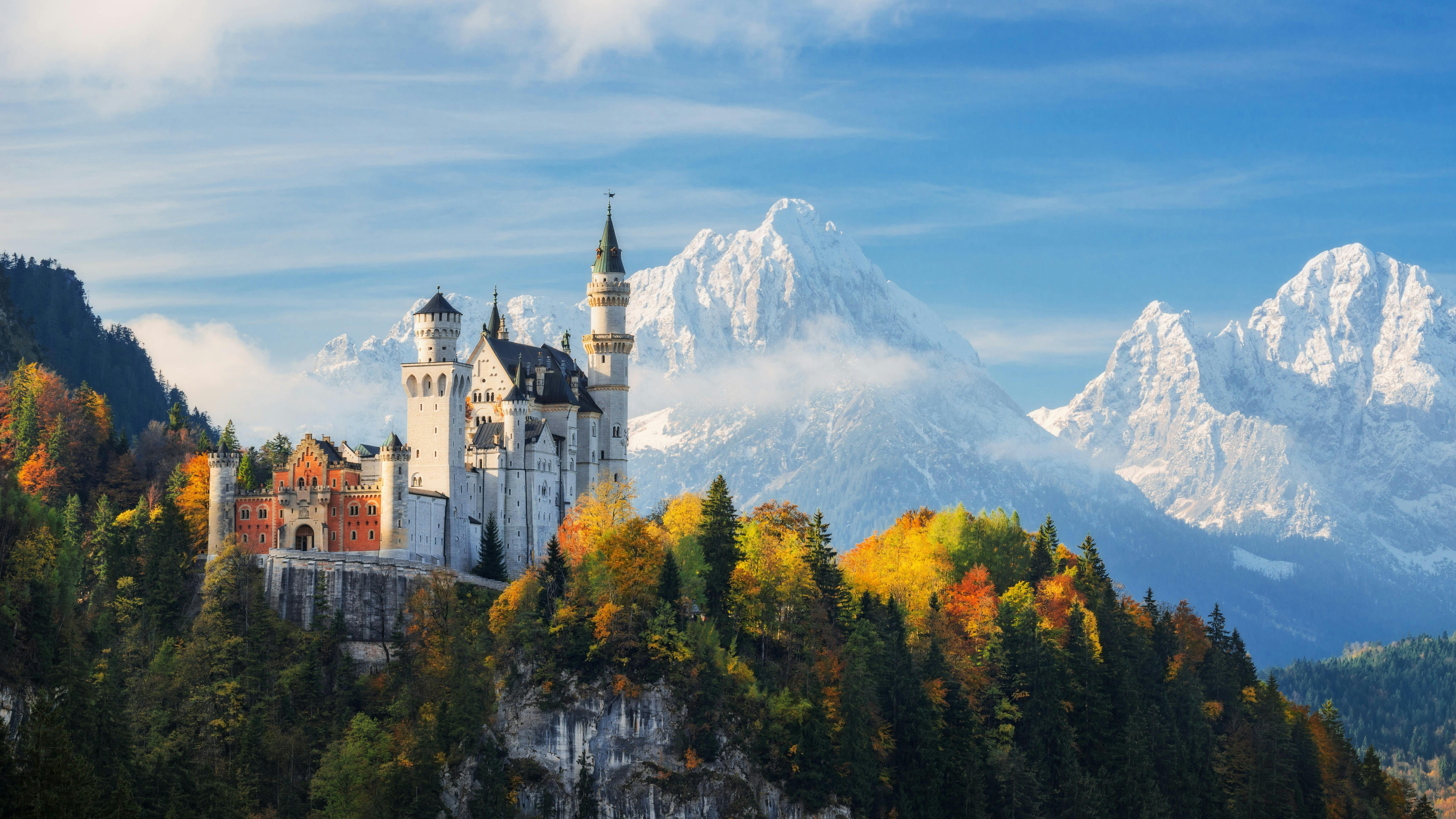 Schloss Linderhof wurde vom bayerischen König Ludwig II. im Stil von