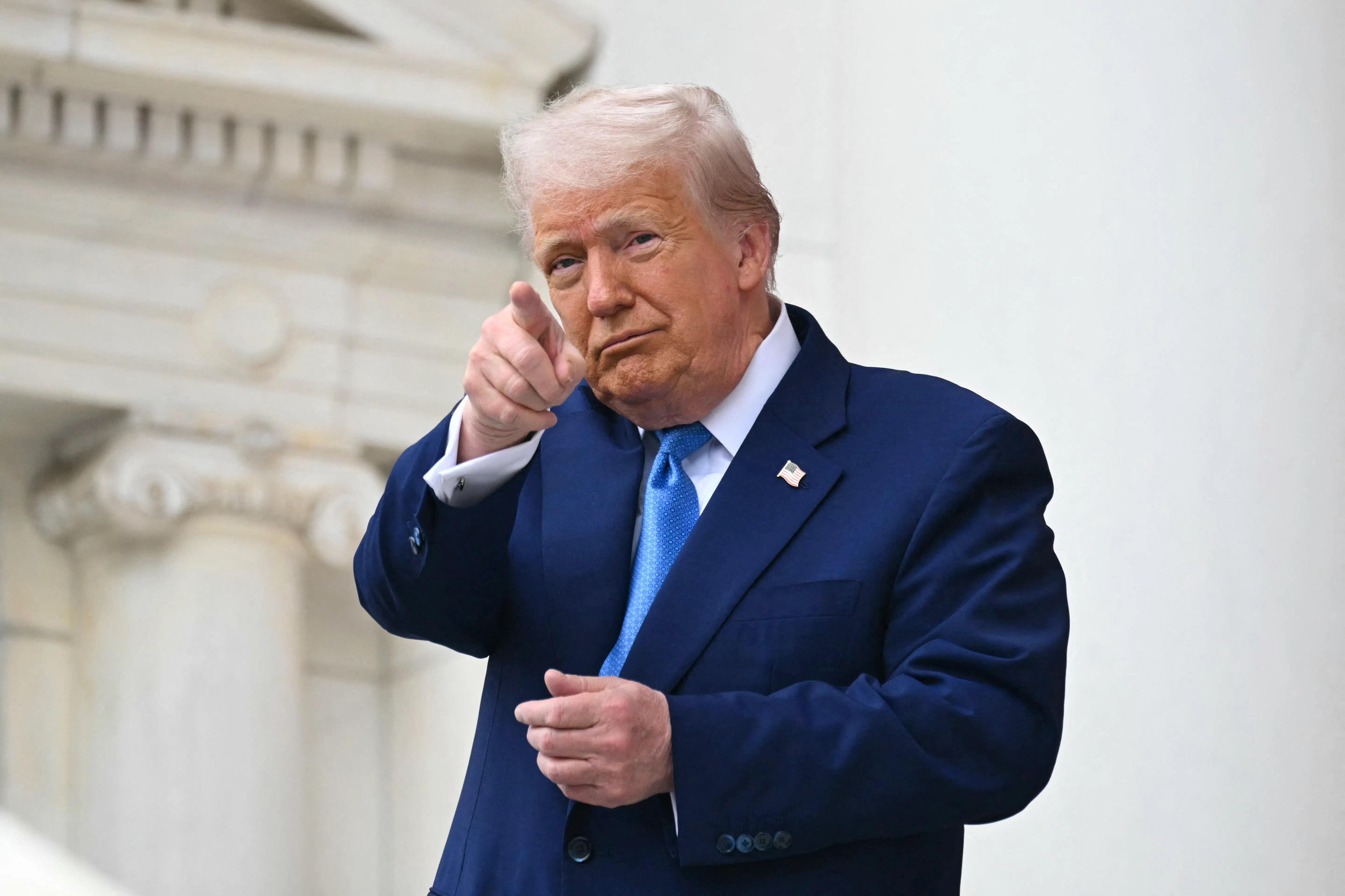Trump Corruption Hits Next Level With Pardon Tied to  Million Dinner
