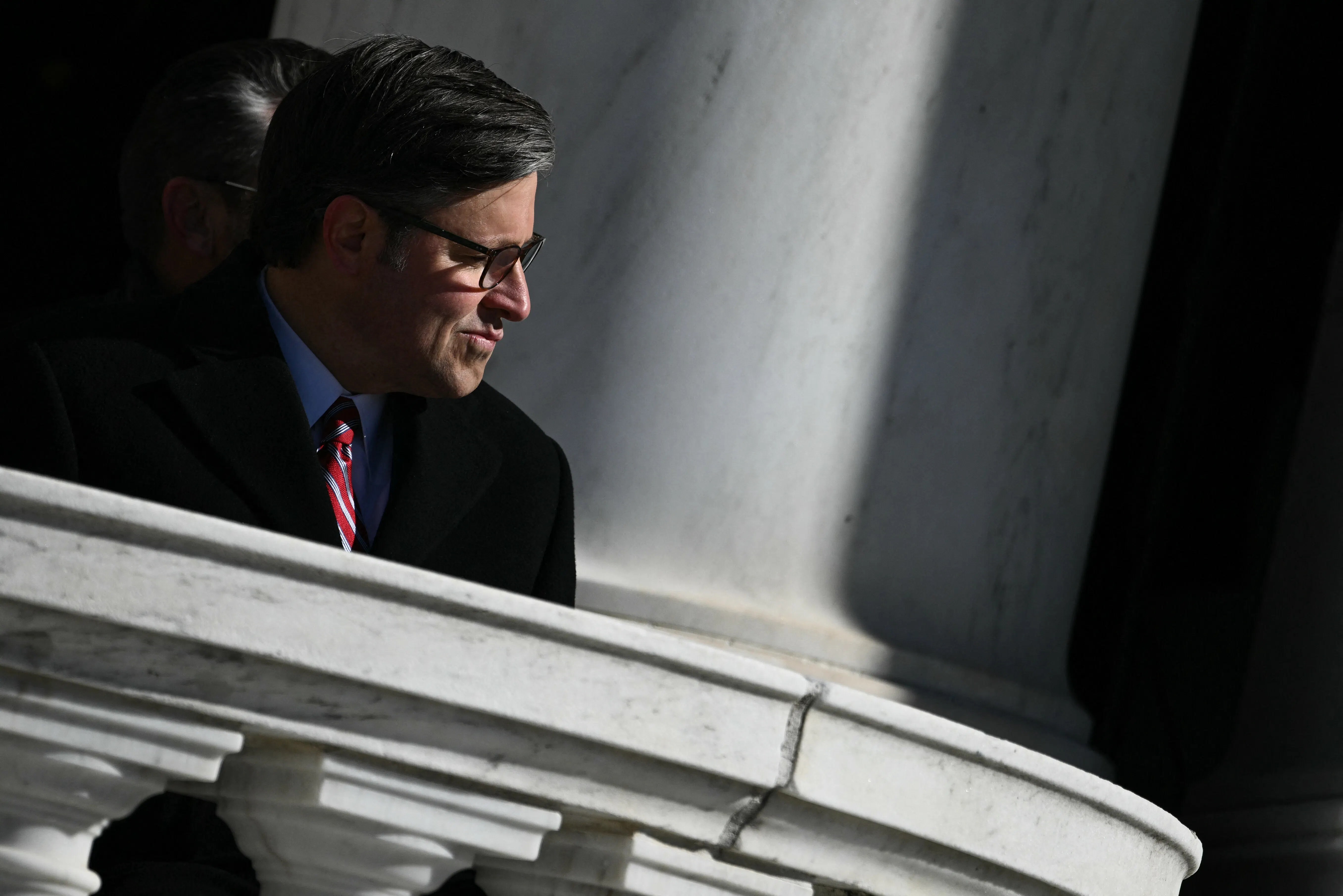 Dem Senators’ Shutdown Deal Blows Up in Latest House GOP Vote