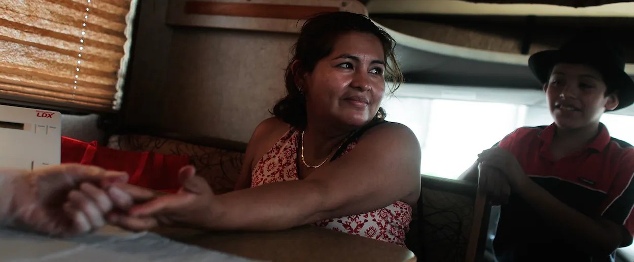 Texas' FamilyPlanning Budget Cuts Are Hitting Latinas in Rio Grande