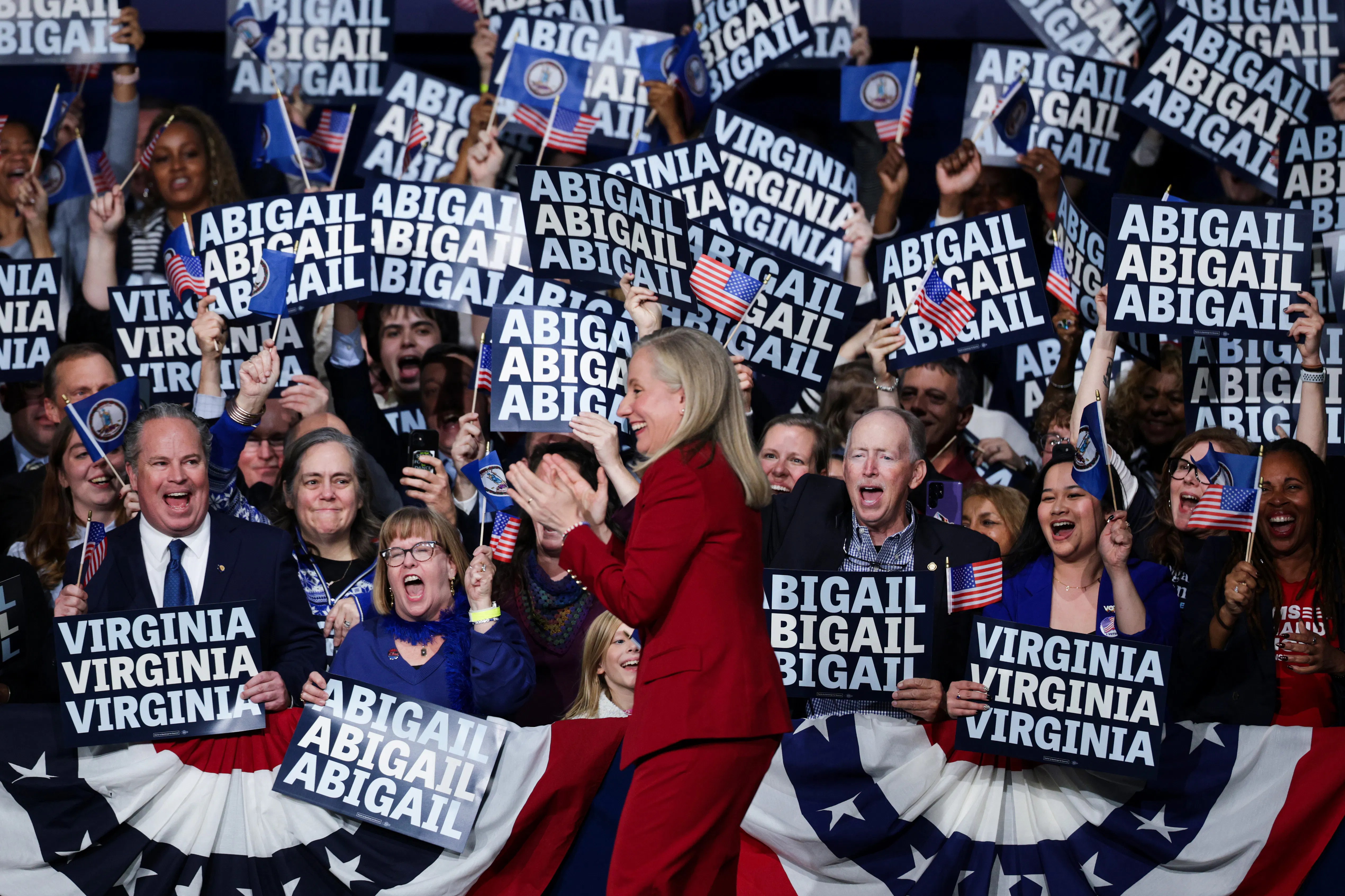 Are Voters Finally Starting to Believe Democrats on the Economy?