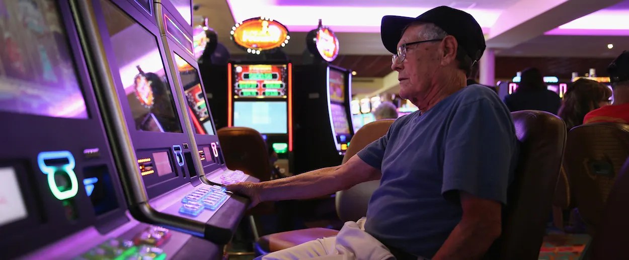 Gambling Addiction Why Are Slot Machines So Addictive? The New Republic