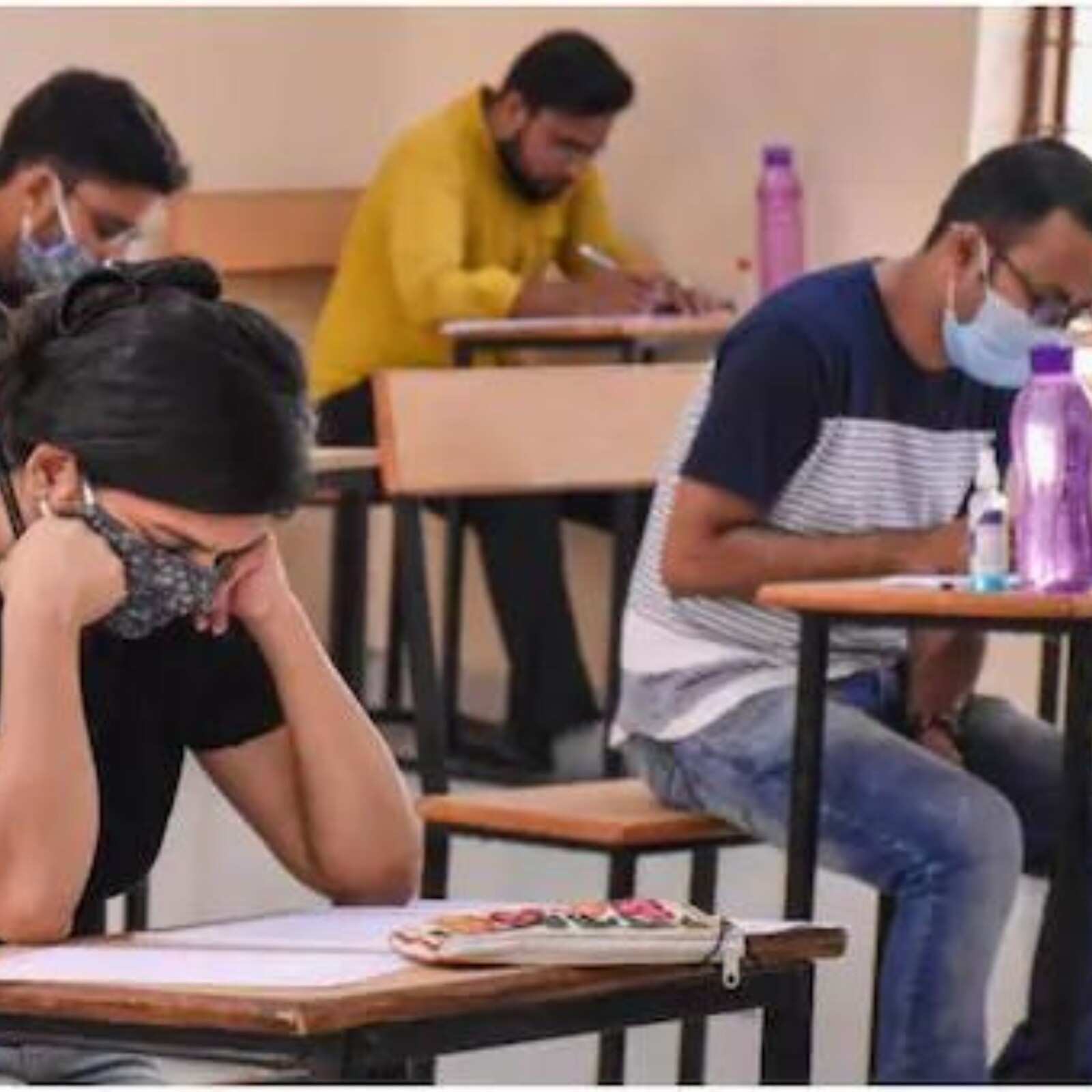 Teachers Helping Students Cheat