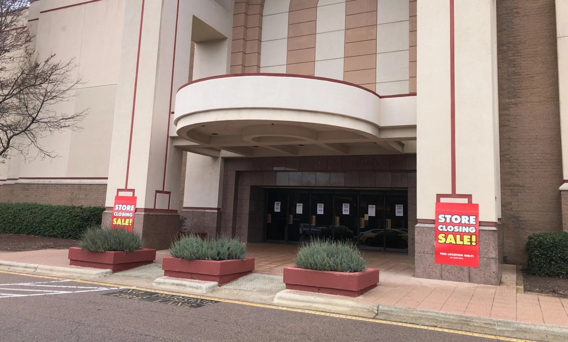 Epic Games Headquarters The gaming room. Epic Games HQ, Cary Sergey