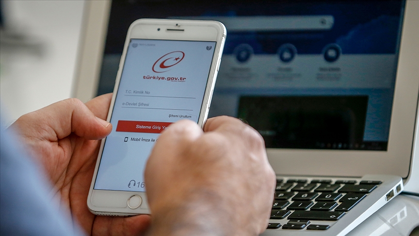 Based on this information, write a new short title in Turkish: CİMER’e 2025’te 5 milyon 525 bin başvuru yapıldı