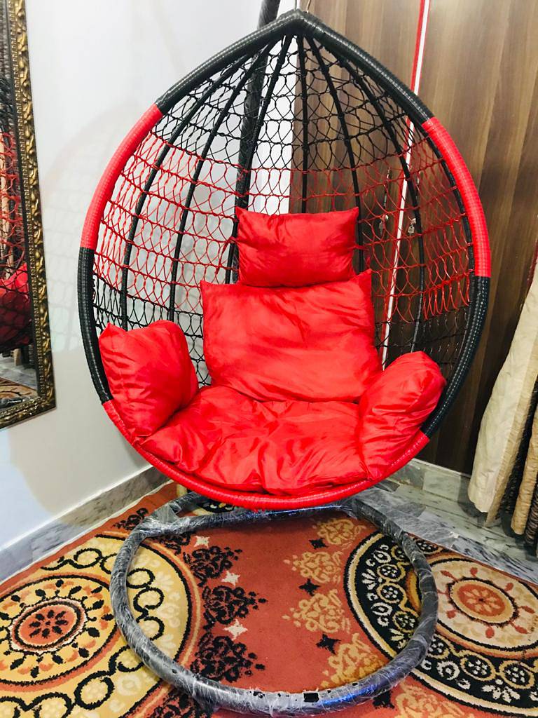 Luxurious Hanging Swing Chairs. Jhoola. Garden & Outdoor 1035139346
