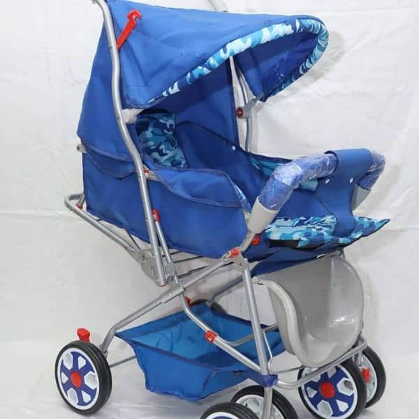 Imported prams and strollers Prams & Walkers 1052886326