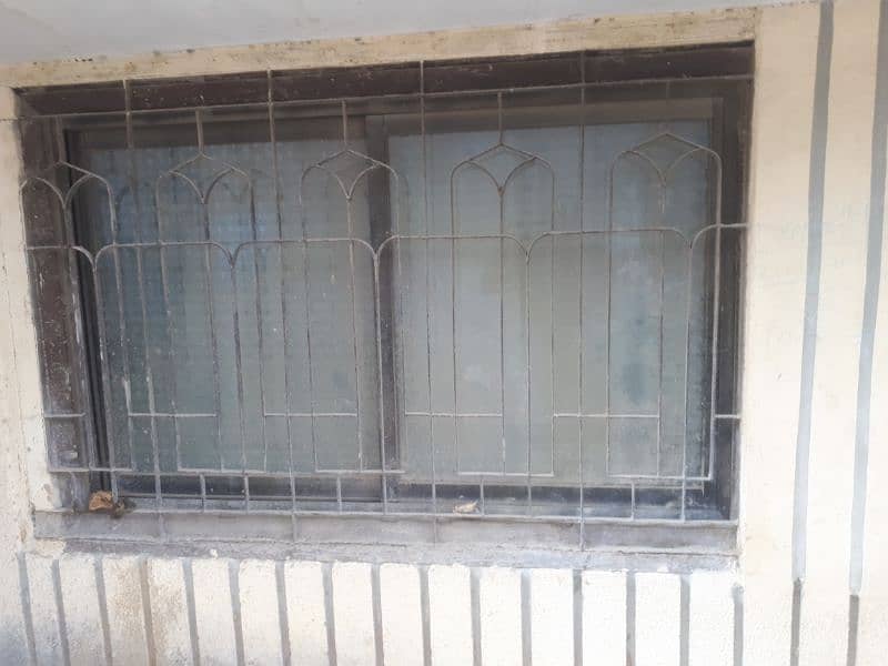 Iron grill for sale Other Household Items 1060576573