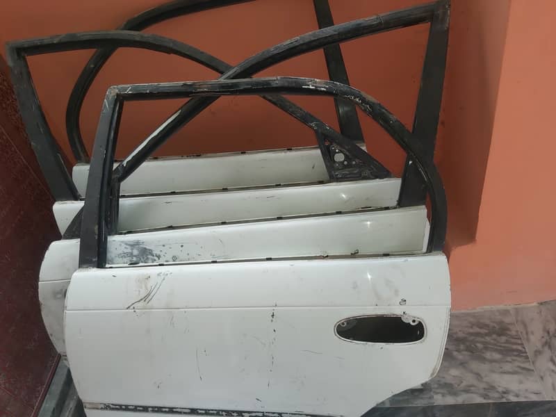 Indus corolla body parts for sale. Spare Parts 1046587593