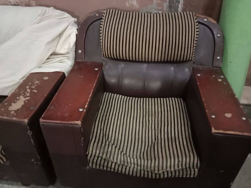 2 seater and 1 seater sofa for sale Sofas 1079078291