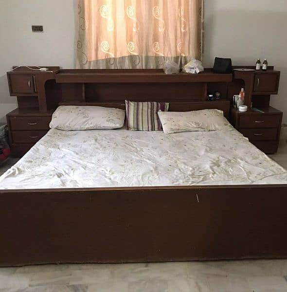 double Bed Beds 1081633400