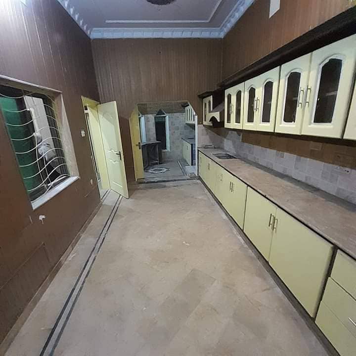 7 Marla Double Story House For Rent paka Ghara near Kashmir Road