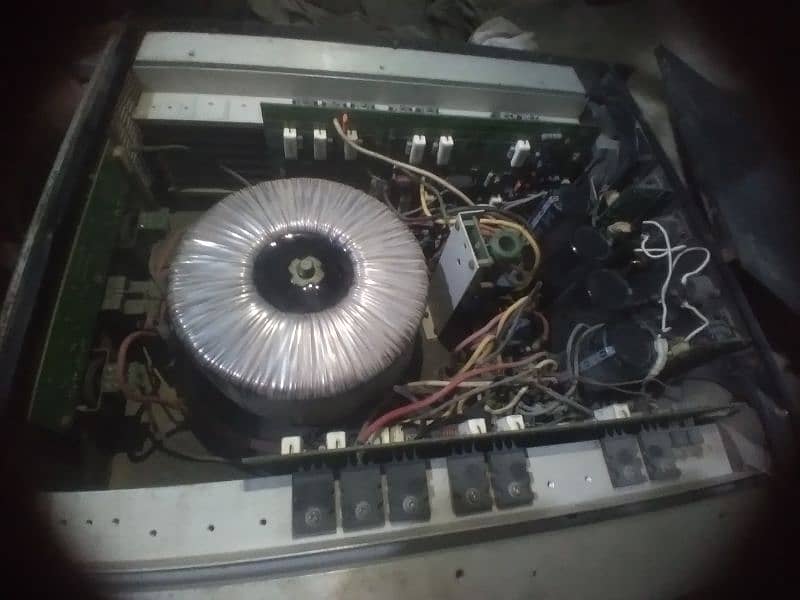 spirit amplifier Audio Mixers 1087036467