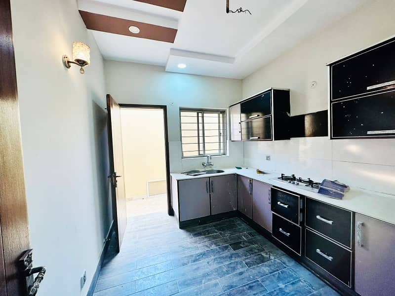 5 MARLA HOUSE FOR SALE IN PARAGON CITY LAHORE Houses 1087514307