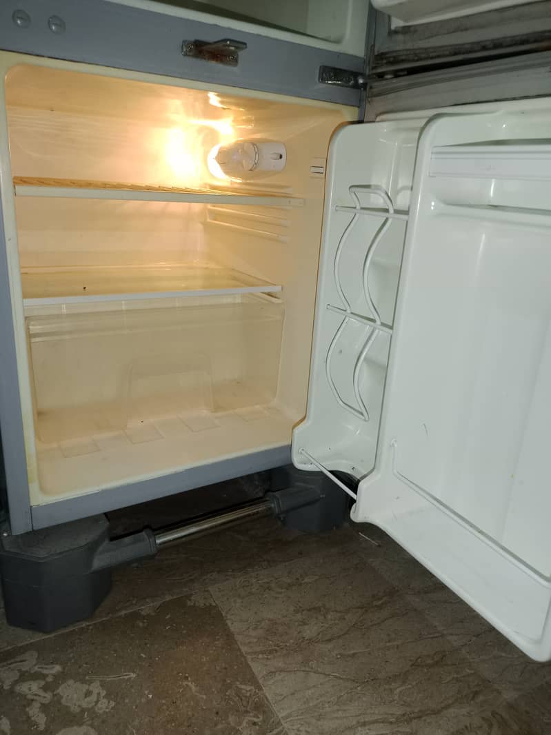 mini room fridge 2 Door Freezers 1089271689