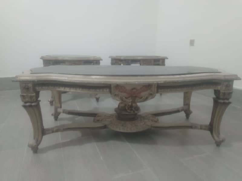 bed set/sofa set/dining table/sofa cumbed/bedroom chair/center table