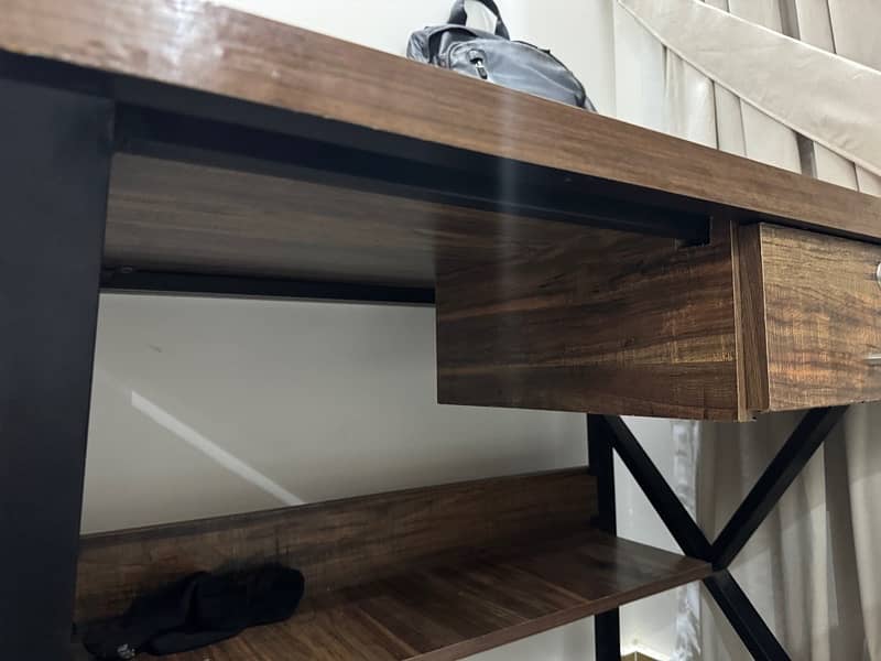 wooden table 2X3 Brand new 10/10 Tables & Dining 1094500137