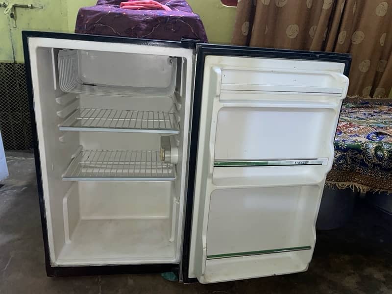 haier single door fridge Mini 1094588134