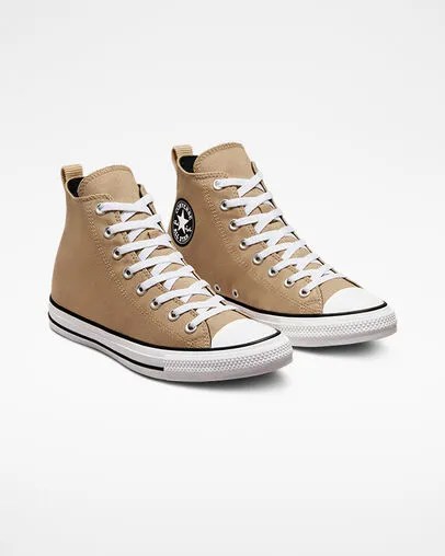 Converse sneakers sizing guide: Find your fit | OPUMO Magazine