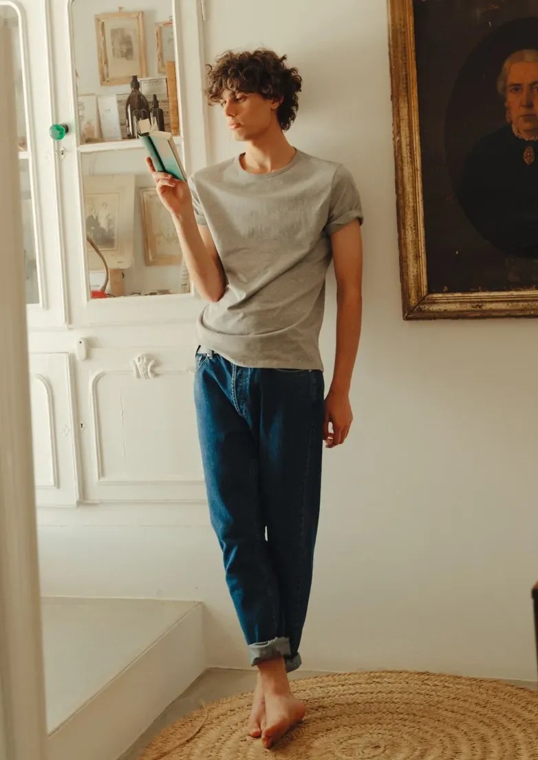 The best dark blue jeans outfits for men in 2024 OPUMO Magazine