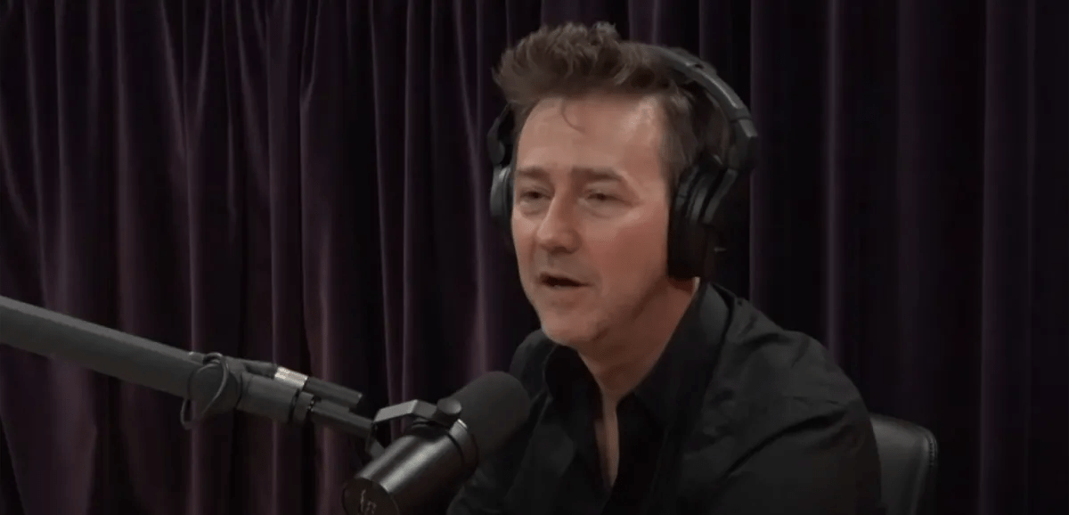 The Best Joe Rogan Podcasts to Listen to in 2024 OPUMO Magazine