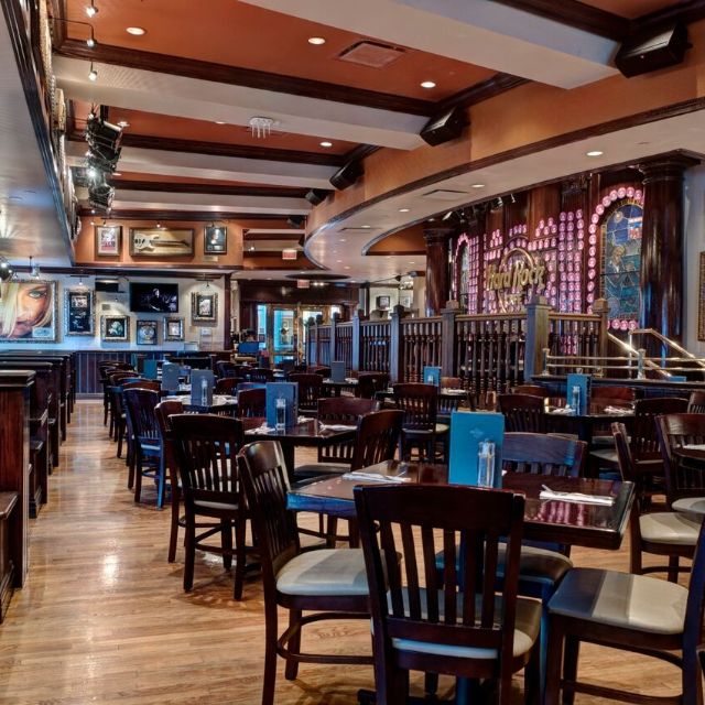Hard Rock Cafe Cleveland Permanently Closed Restaurant Cleveland