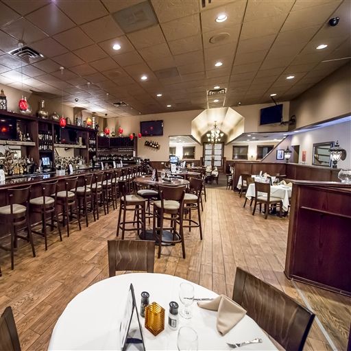 Louie's Chophouse Updated 2024, Steakhouse in Oak Lawn, IL