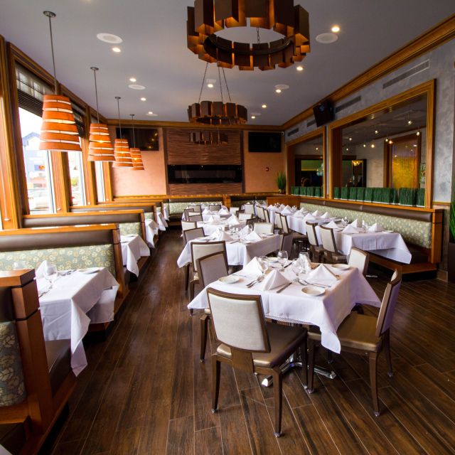 Metro Bar & Bistro Updated 2024, American Restaurant in Staten Island, NY
