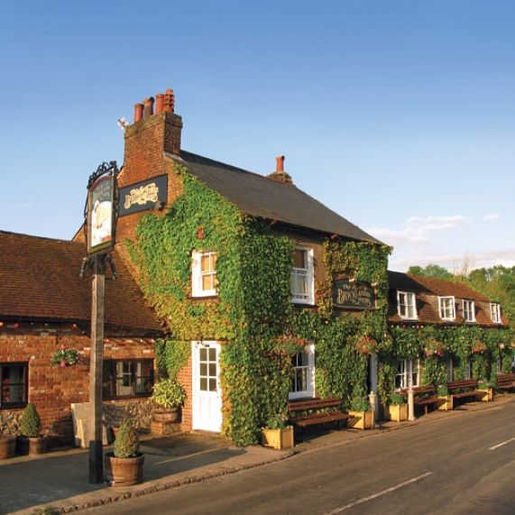 Bricklayers Arms Updated 2024, British Restaurant in Flaunden