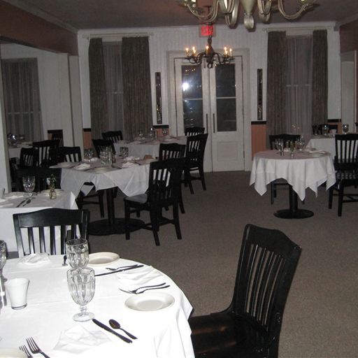 Restaurante Poolville Country Store Restaurant Bed & Breakfast