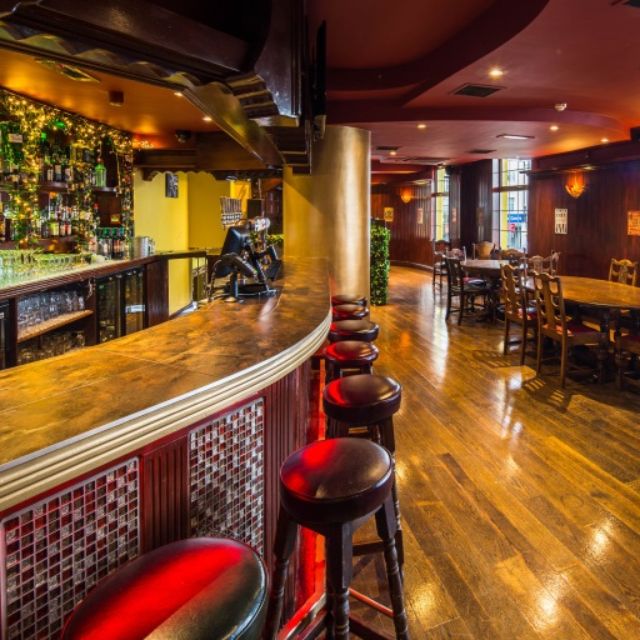 The Liquor Works Actualizado 2024, Gastropub en London