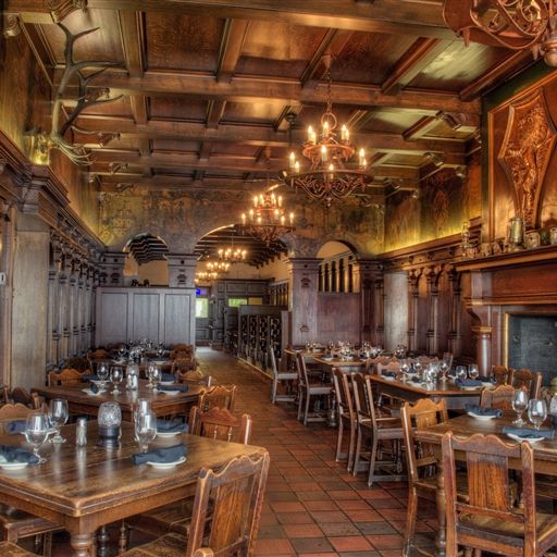 Pickwick Restaurant Updated 2024, American Restaurant in Duluth, MN