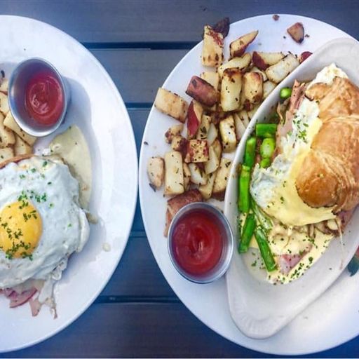 Bread Winners Cafe and Bakery Fort Worth Restaurant Fort Worth, TX