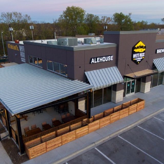 White Rock Alehouse & Brewery Updated 2024, American Restaurant in